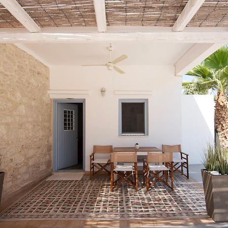 Terra E Sole Spa Suite Aegina Vathi  Экстерьер фото
