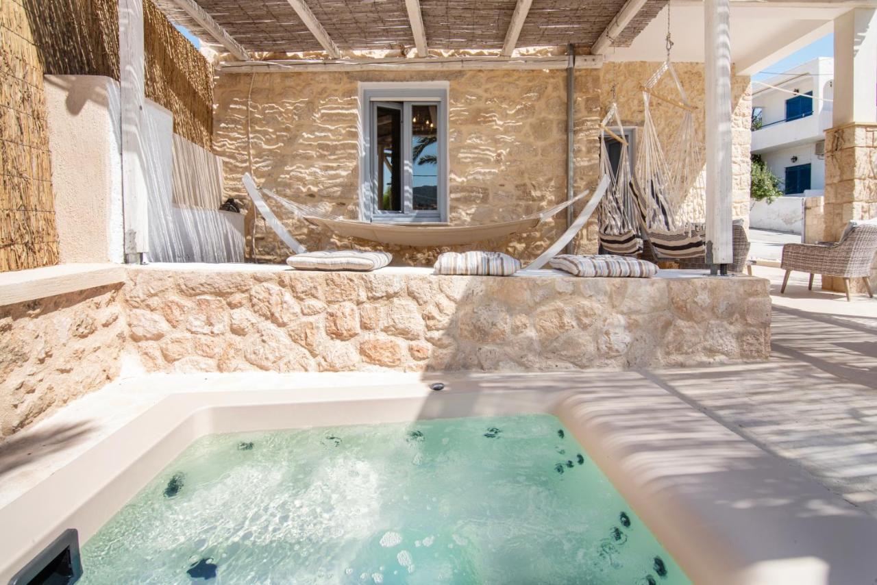 Terra E Sole Spa Suite Aegina Vathi  Экстерьер фото