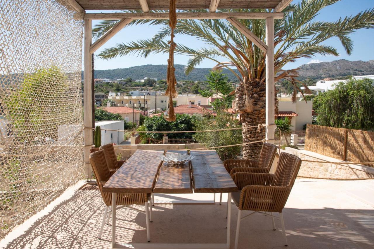 Terra E Sole Spa Suite Aegina Vathi  Экстерьер фото