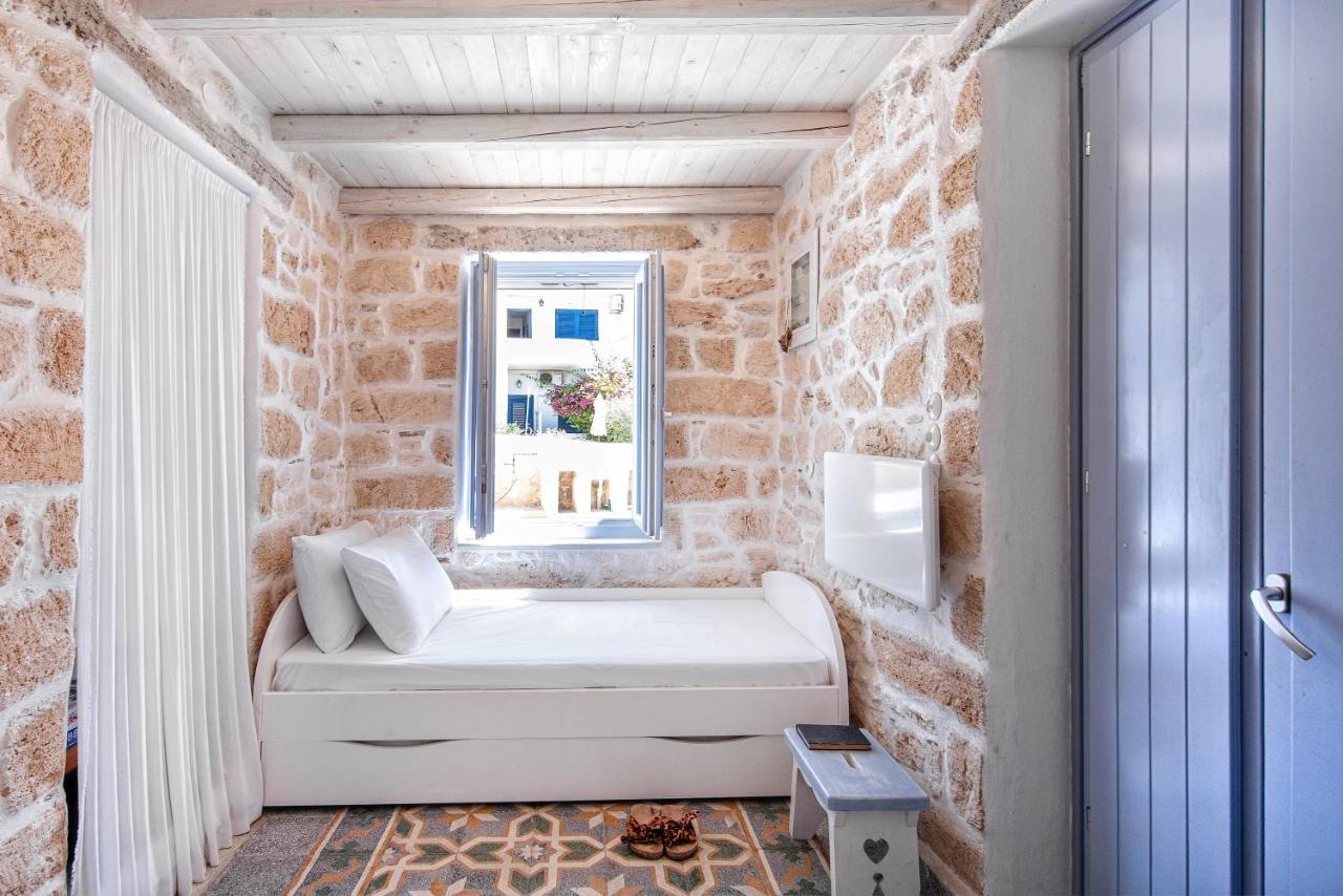 Terra E Sole Spa Suite Aegina Vathi  Экстерьер фото